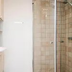 4 Person In Strand-by Traum Apartman