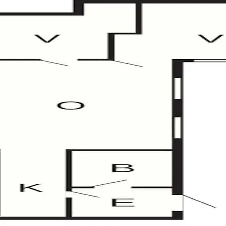 4 Person In Apartment *
