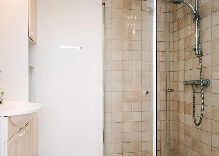 4 Person In Strand-by Traum דירה